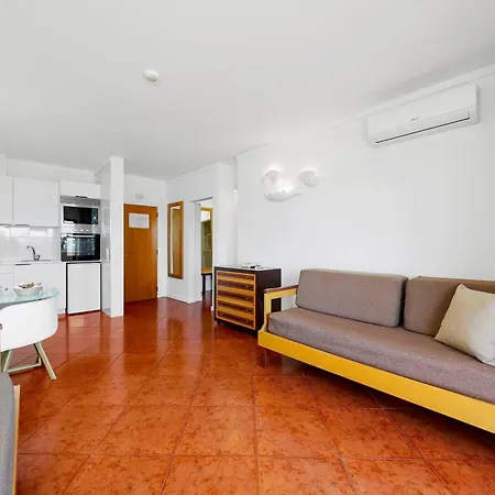 Paraiso De Aparthotel 4*
