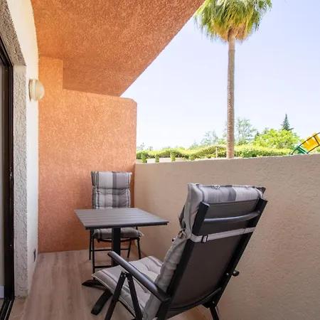 Paraiso De Aparthotel 4*