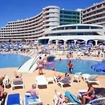 Aparthotel Paraiso De
