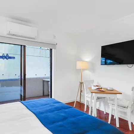 Paraiso De Lägenhetshotell 4*