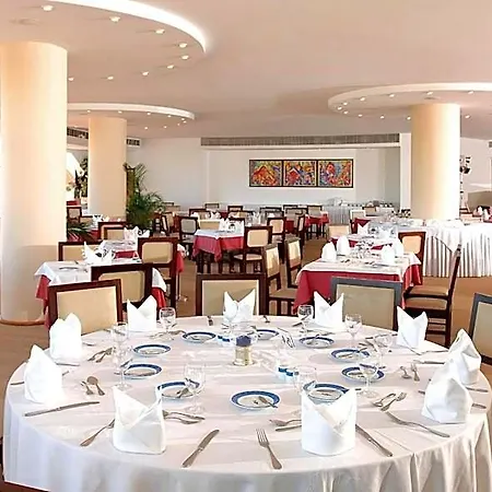Aparthotel Paraiso De
