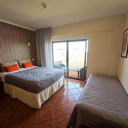Apart Otel Paraiso De 4*
