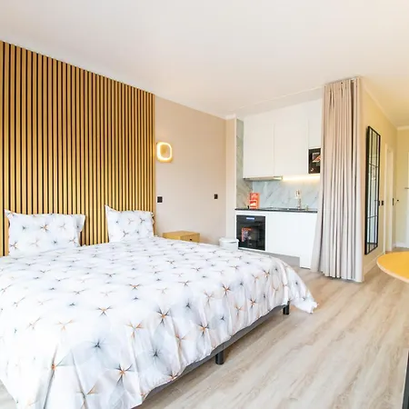 Paraiso De Apartmanhotel 4*